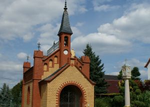 Kapelle in Cunnewitz – kapalka w Konjecach